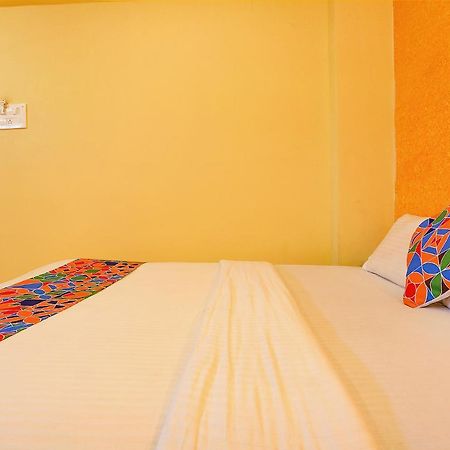 Fabexpress Dream Inn Мумбаи Экстерьер фото